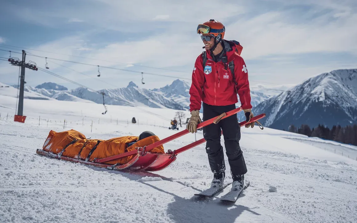 EchoSOS stärkt die Kommunikation entlang der Rettungskette gemeinsam mit dem Pisten- und Rettungsdienst Davos Klosters